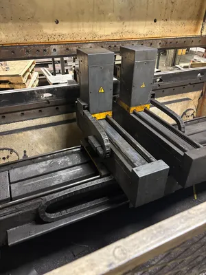 1996 CINCINNATI AUTOFORM 90AF X 6 BRAKES, PRESS, N/C & CNC | Machinery Resources International (2)
