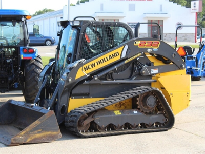 USED 2019 New Holland C232
