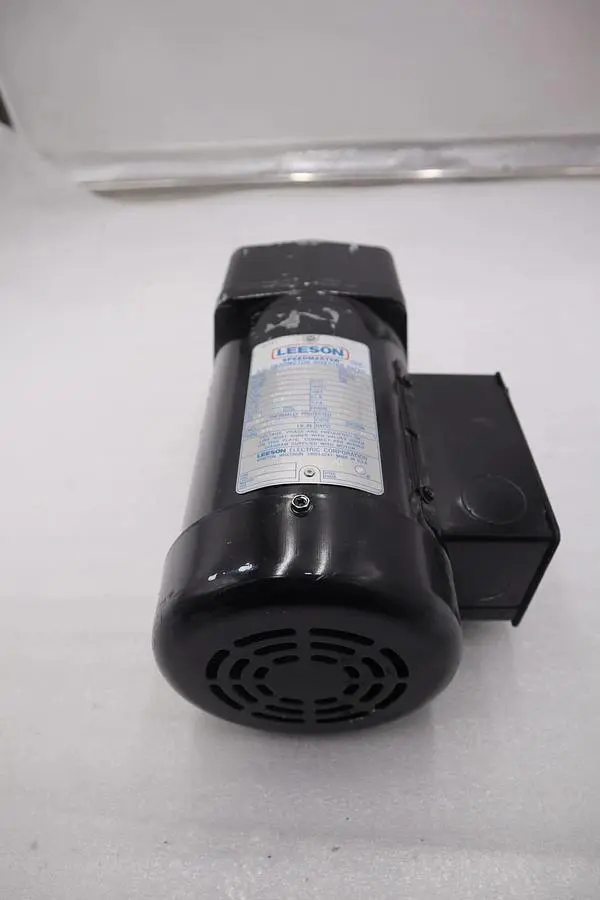 LEESON C42T17FZ30A  .25HP 58RPM 42YFR TEFC 208-230/ 460V 3PH STOCK M-150
