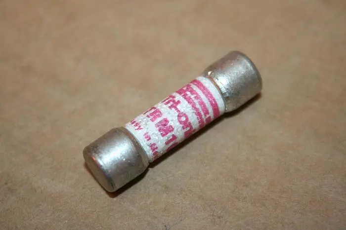 Used FERRAZ SHAWMUT TRM10 Fuses Michigan US | Ideal Machinery #608973
