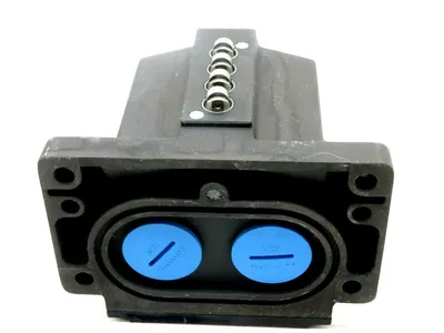 NEW BALLUFF BNS-819-D04-L12-100-10 LIMIT SWITCH BNS819D04L1210010