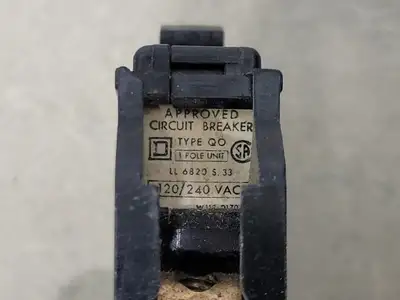 USED SQUARE D QO120
