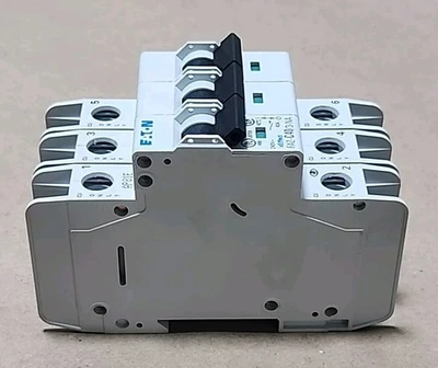NEW Eaton FAZ-C40/3-NA