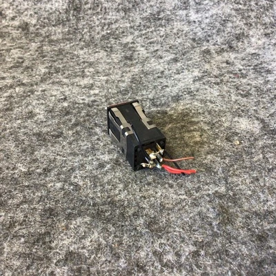 Used Microswitch AML10 Misc Electrical & Power Parts California US | Davliegogo LLC #1730788