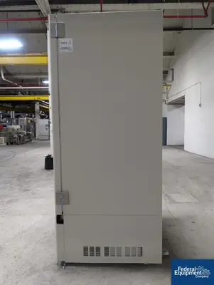 USED Panasonic Panasonic ULT Freezer, Model MDF-U56VC