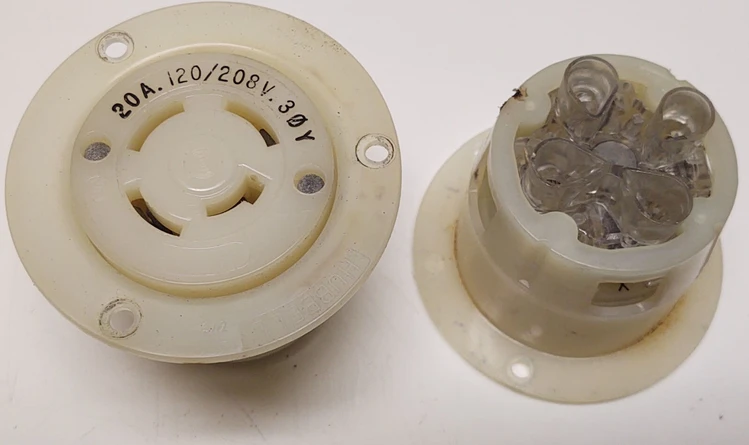 Used Hubbell HBL2446 Disconnects Kentucky US | Edwards Industrial Repair #974596