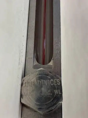 New | in-Stock LUBE DEVICES _UNKNOWN_ Universal Pressure Meters Ohio US | Surplus Asset Holdings #1239661