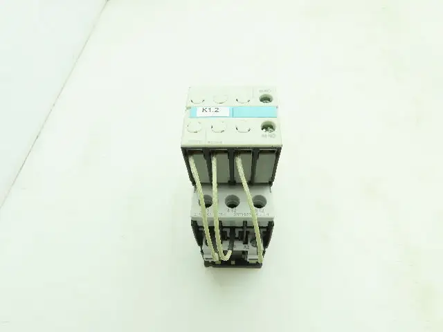 Siemens 3RT1627-1A Motor Starter Contactor Aux Contacts 690V 36A 3Ph 230V Coil