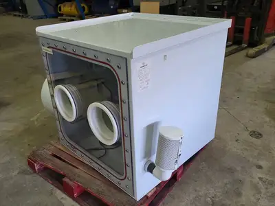 Isolation Unit, Biological Safety Cabinet