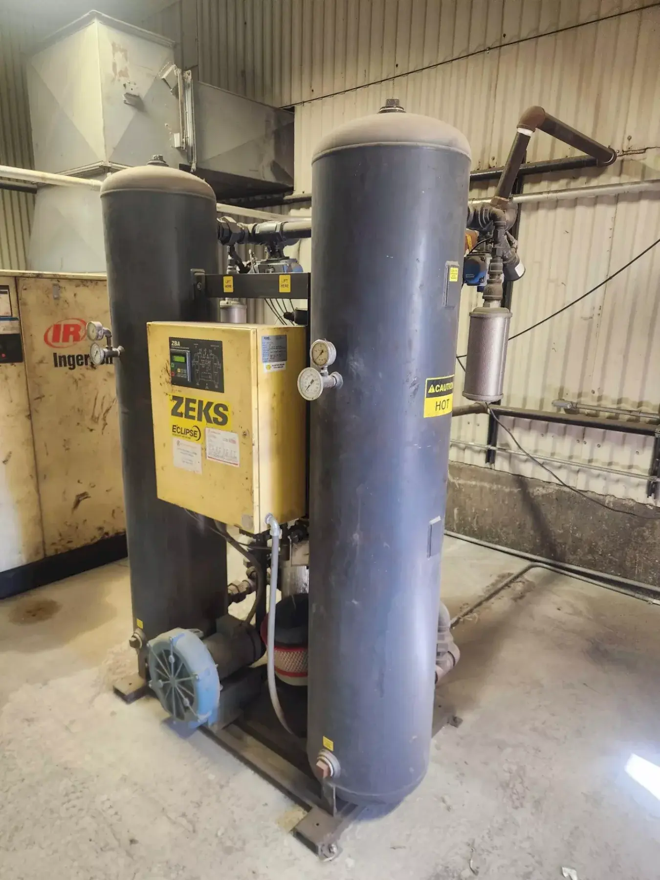 400 SCFM ZEKS MODEL #400ZBA34MODA COMPRESSED AIR DRYER: YOBRO #25150