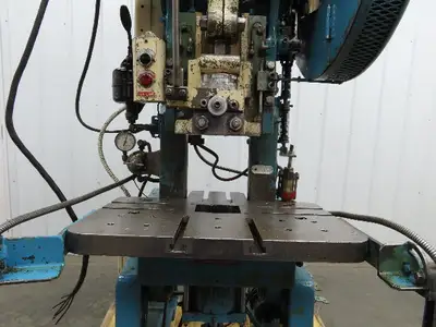 L&J No 18 Mechanical OBI Punch Press 18 Ton 2" Stroke 6" Throat 1.5Hp 3Ph