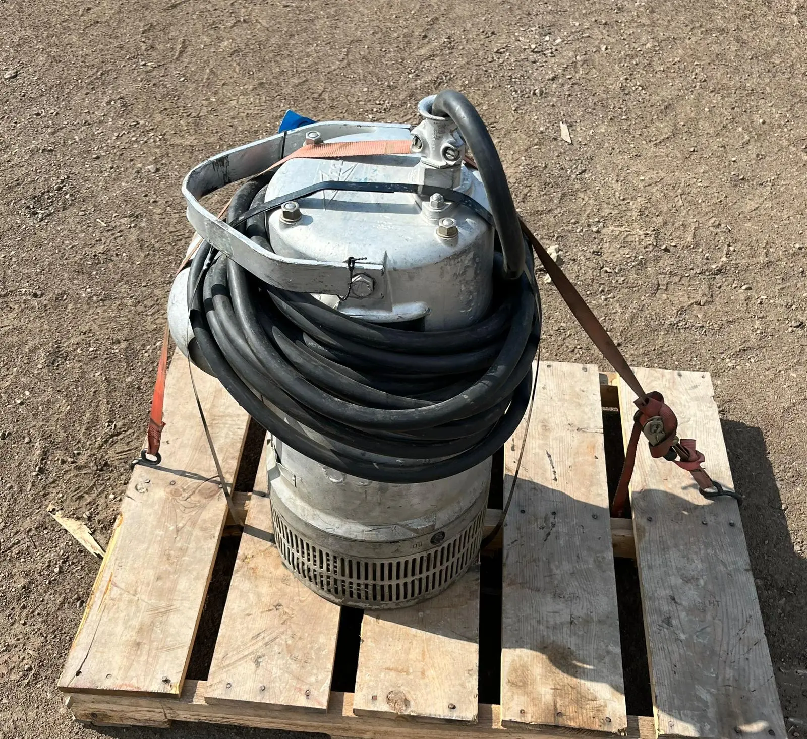 Used FLYGT 2125 Submersible Pumps Saskatchewan CA | Certified Sales and Rentals #1637114