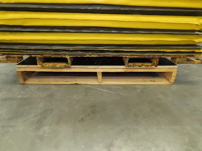 Econo Lift Pneumatic Tilt Table Tote Tipper 8000lbs 30° Degree 55 x 44" Top