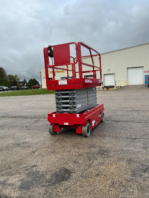 Used 2017 MEC 4046SE Scissor Lifters Wisconsin US | Stack Equipment #1498131
