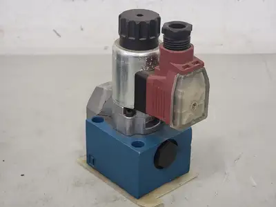 NEW REXROTH M-3 SEW 10 U13/420 M G24 N9Z4 5CSA 3 03785