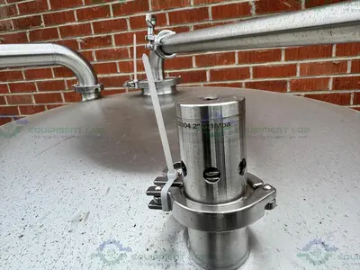 Used BLACKSTONE VENTURES 4700 LITER /30 BBL  STAINLESS STEEL JACKETED FERMENTATION TANK Reactors California US | Equipment Lab #1262710