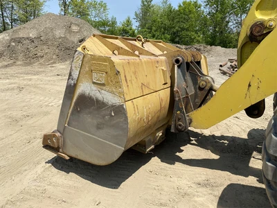 Used 2000 CATERPILLAR 966G Wheel Loaders New York US | Abele Tractor #1341471