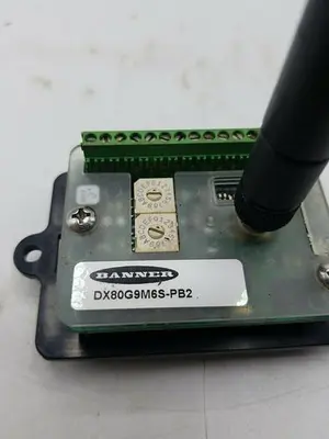 USED BANNER GATEWAY + TERRAWAVE LIGHTING ARRESTER