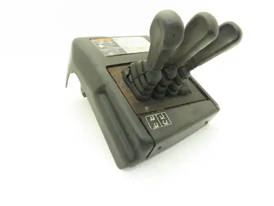 Hyster E60Z-33 Forklift Sideshift 3 Lever Controls And Model Label
