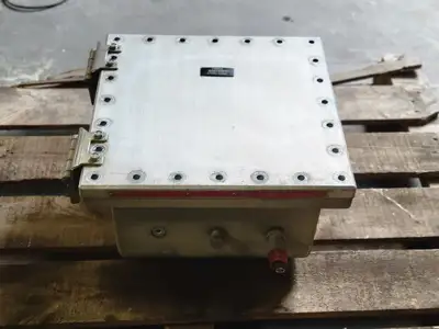 USED CROUSE-HINDS EJB121208