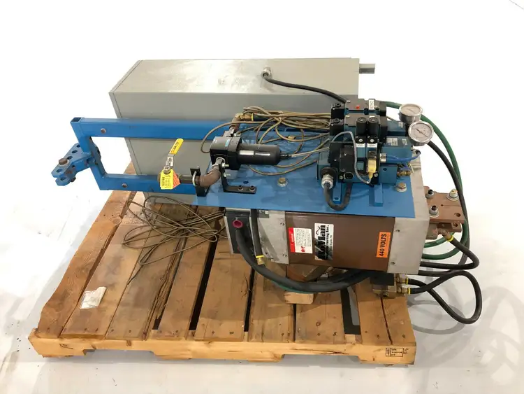 Used MEDAR WELDING  GUN CONTROLLER STATION Transformers | Maverick Industrial Sales #1109297