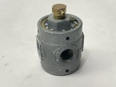 USED HUMPHREY AIR PILOTED 3-WAY VACUUM VALVE