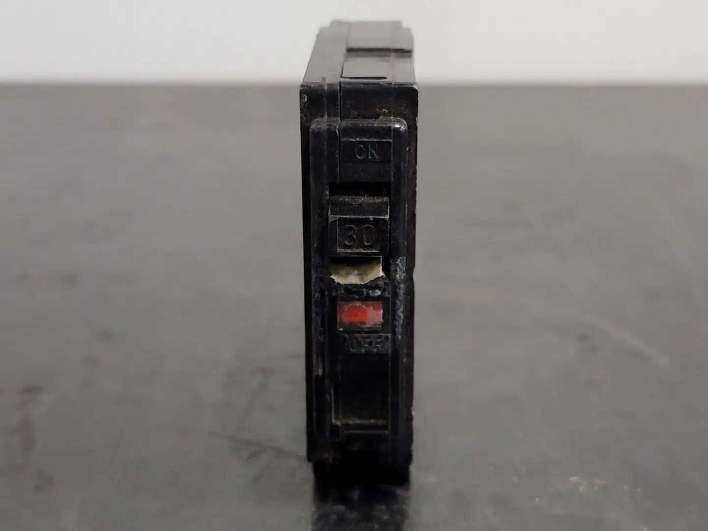 Used SQUARE D QO130 Switchgears British Columbia CA | Lenmark #242954