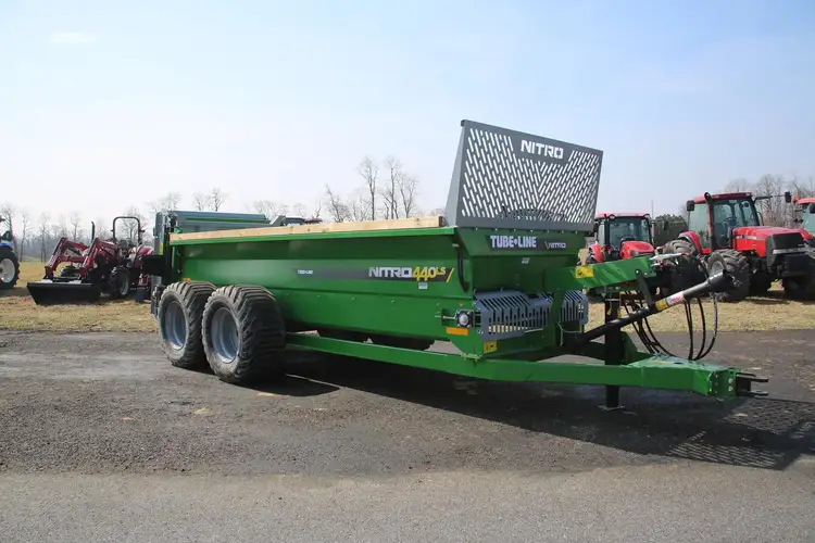 New | in-Stock 2026 TUBELINE NITRO 440LS Manure Spreaders Pennsylvania US | Zimmerman Farm Service #1410425