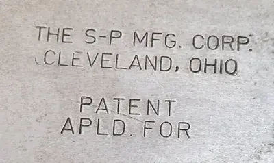 USED S-P MFG. 3 JAW CHUCK - 10 IN