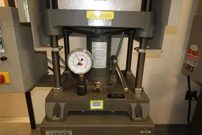 Used _UNKNOWN_ _UNKNOWN_ Heated Platen Hydraulic Press Texas US | Federal Equipment Company #1708600