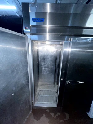 72-0454 McCall 44045 2-Door Self Contained Cooler