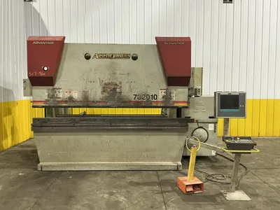 ACCURPRESS ADVANTAGE 732010 Press Brake | Machinery For Sale (2)