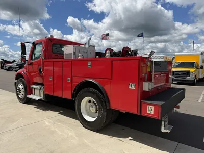 Used 2024 FREIGHTLINER MM106 SERVICE BODY Service & Utility Trucks Minnesota US | Carco Truck & Equipment #1513980