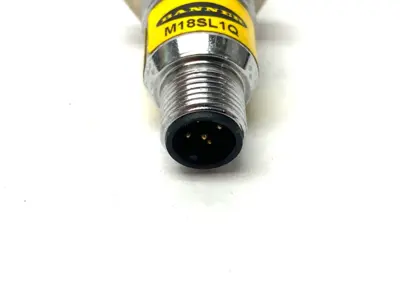 USED BANNER ENGINEERING EZ-LIGHT 18MM METAL BARREL PANEL MOUNT INDICATOR