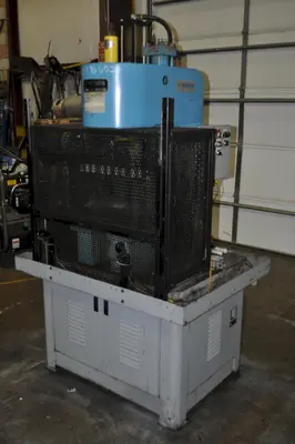 Used _UNKNOWN_ _UNKNOWN_ Air Presses | D & D Industries #438040