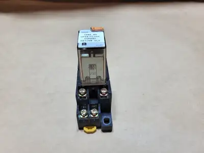 10A 24V/240V Relay w/ 15A 240V Socket