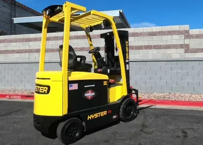 USED 2016 HYSTER E50XN