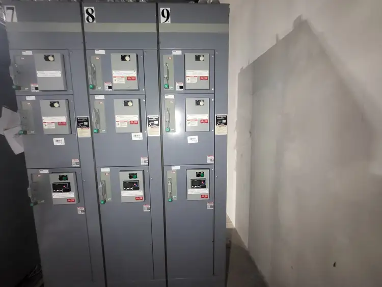Used SQUARE D MODEL 6 Misc Electrical & Power Parts British Columbia CA | Lenmark #836386