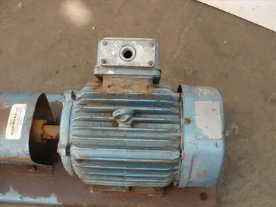 USED POWER D 8136