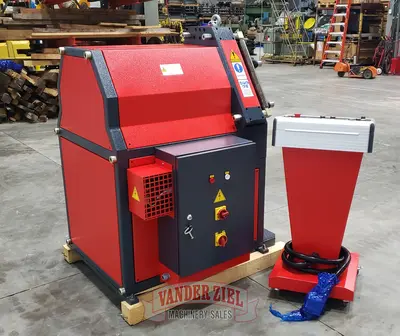 New | in-Stock 2021 AKYAPAK APK 61 Angle Bending Rolls Michigan US | Vander Ziel Machinery Sales #480202