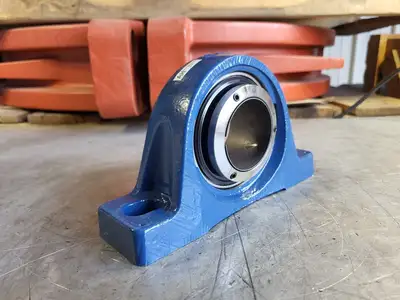 NEW SKF SY 2.3/16 LF/AH