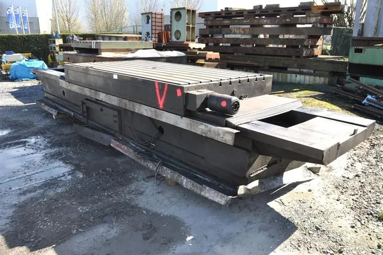 Used T-SLOT TABLE MOVABLE 3200 X 1600 MM Tables, Floor & Layout Plates BE | Apt International N.V #366566
