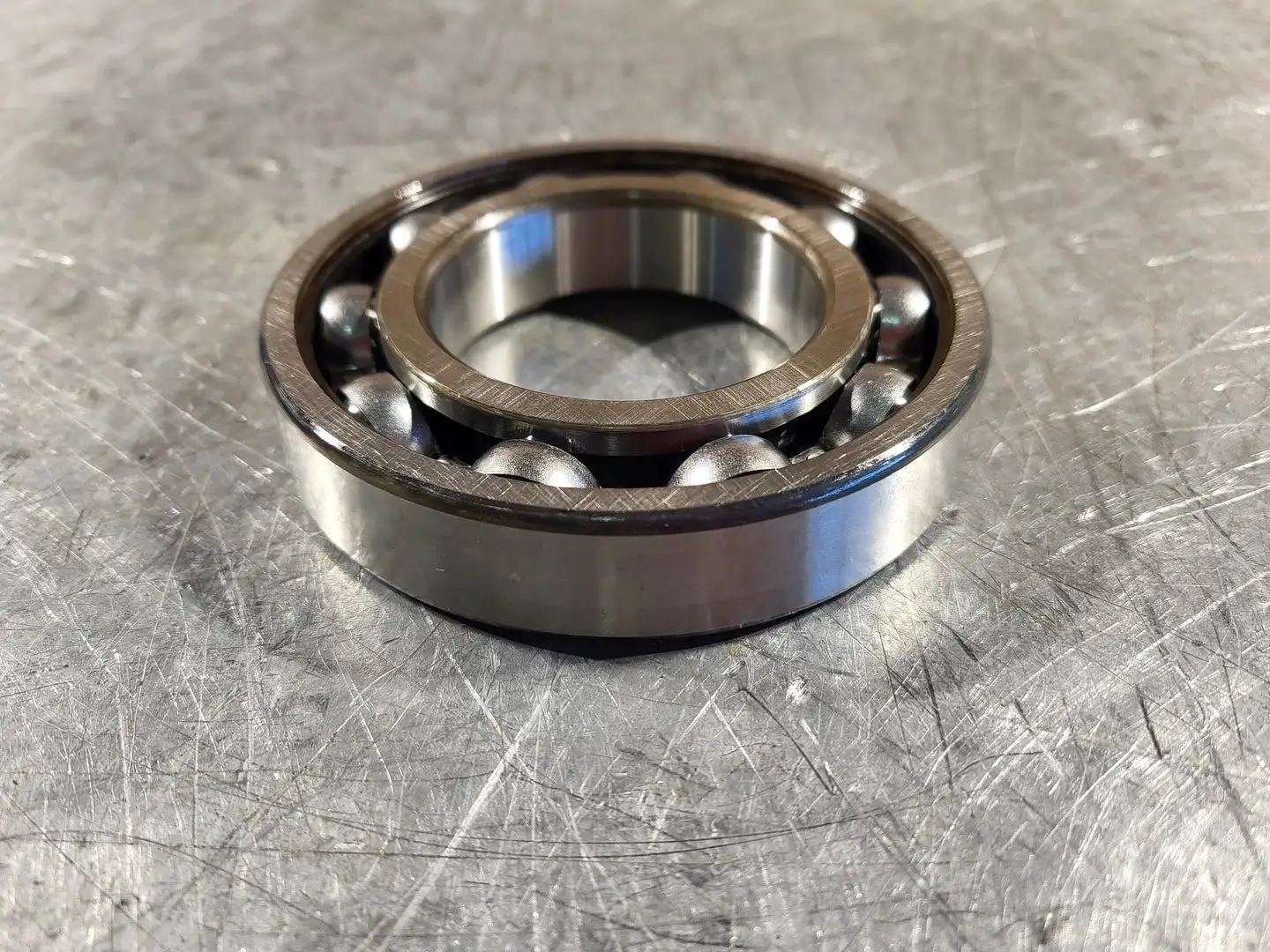 NEW SKF 6212/C3