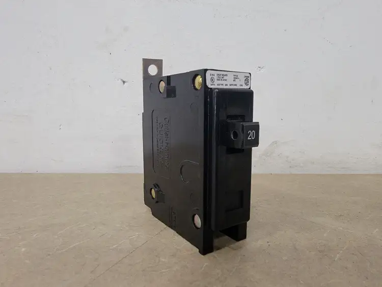 Used CUTLER-HAMMER BA120 Switchgears British Columbia CA | Lenmark #239058