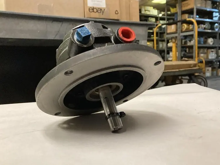 Used GLOBE AIR MOTOR VA2C Hydraulic and Pneumatic Motors Ohio US | Surplus Asset Holdings #1226281