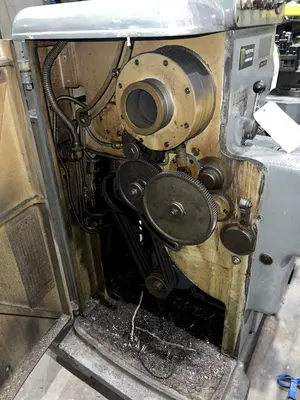 15" X 32" MANNAIONI MAN-AU-CYCLE THREADING LATHE, 4" HOLE: STOCK #16992