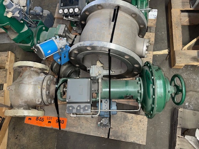 Fisher control valve type ED size 4"-250, material WCB/SS