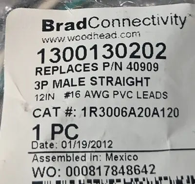 BradConnectivity 1300130202 3P Male Straight (1R3006A20A120) loc5D28