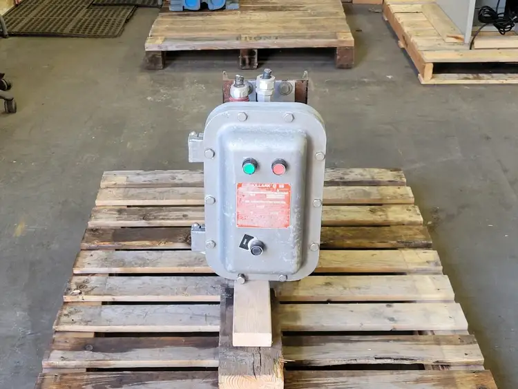 Used KILLARK B7011 Switchgears British Columbia CA | Lenmark #239723