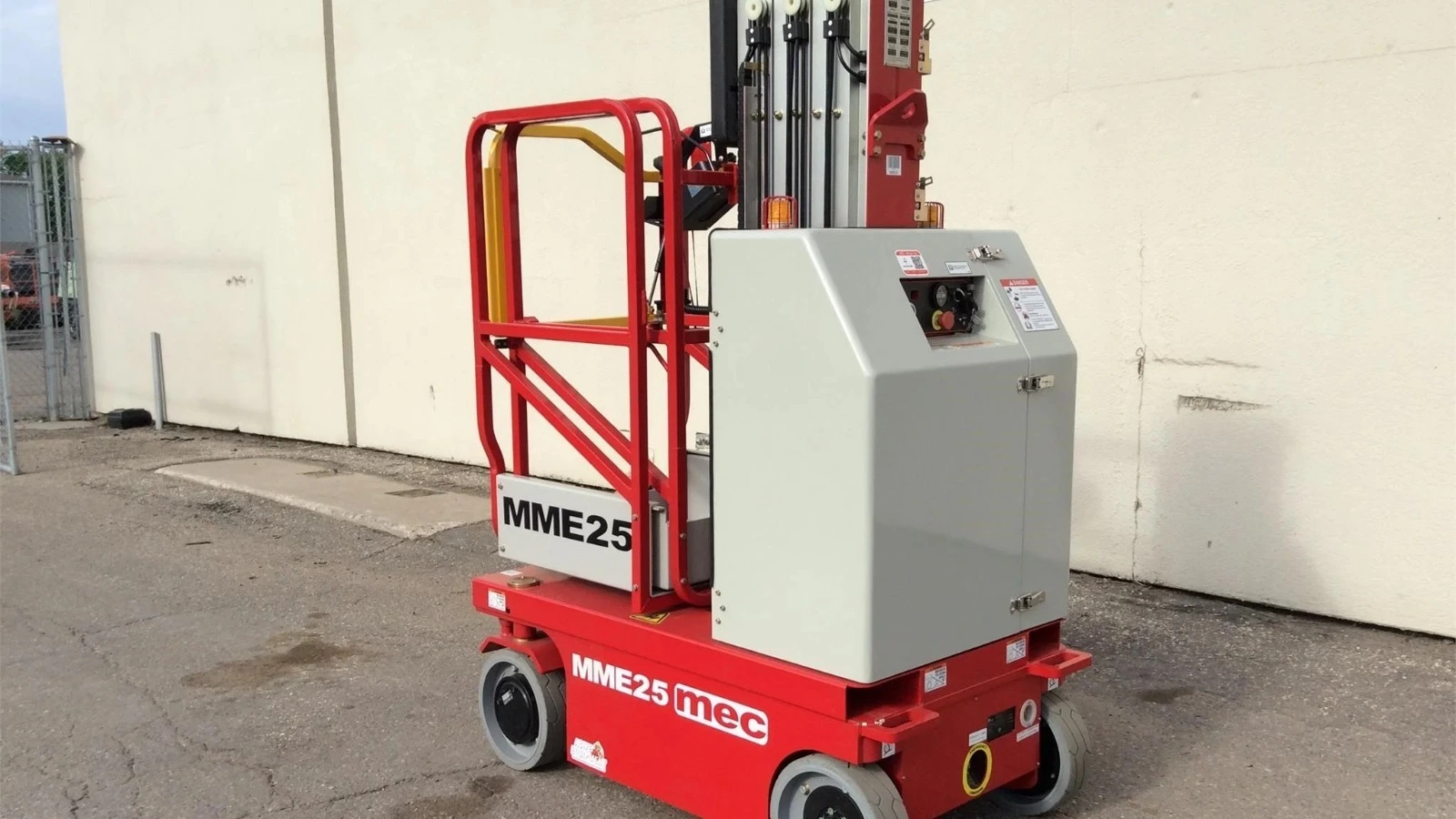 Used 2025 MEC MME25 Scissor Lifters Nevada US | Rubbl #1133879